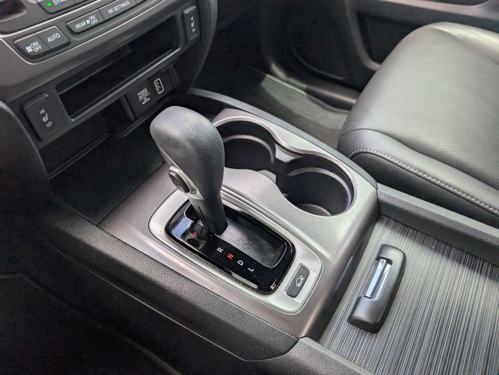 2019 Honda Ridgeline - $24,500