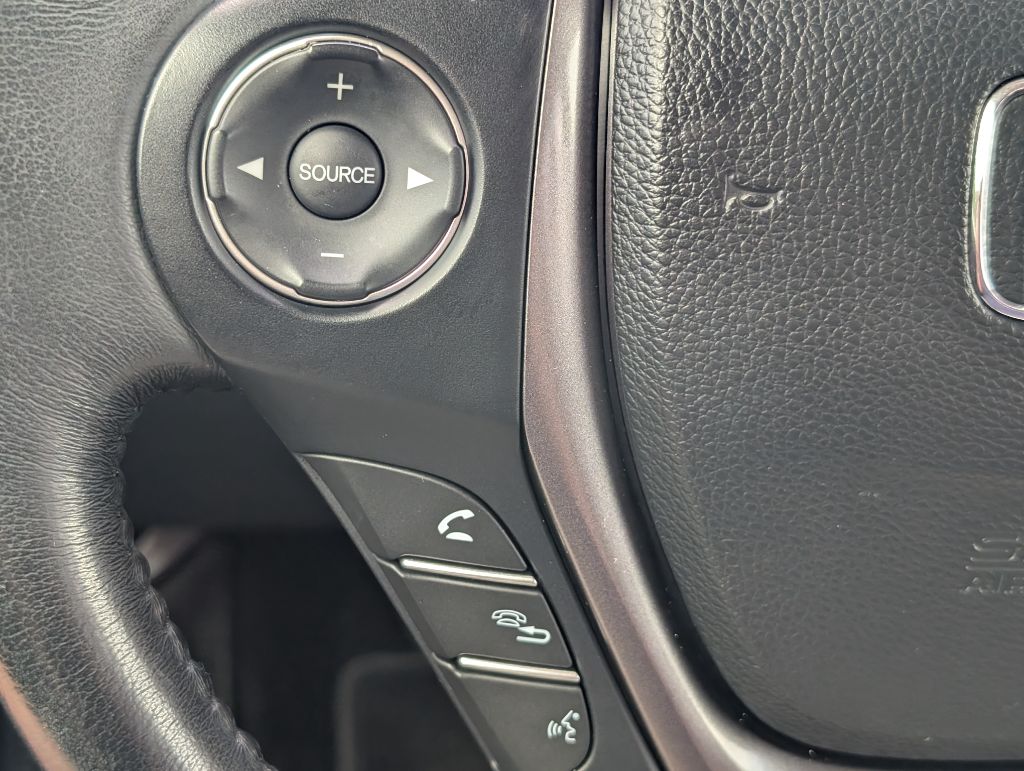 2019 Honda Ridgeline - $24,500