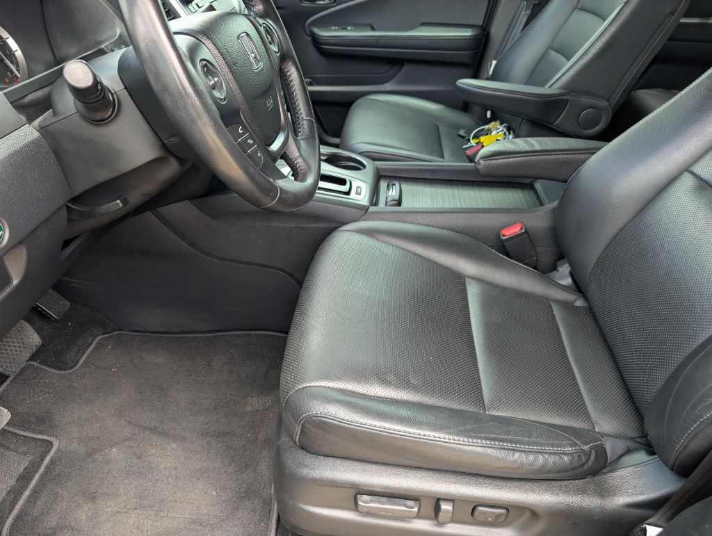 2019 Honda Ridgeline - $24,500
