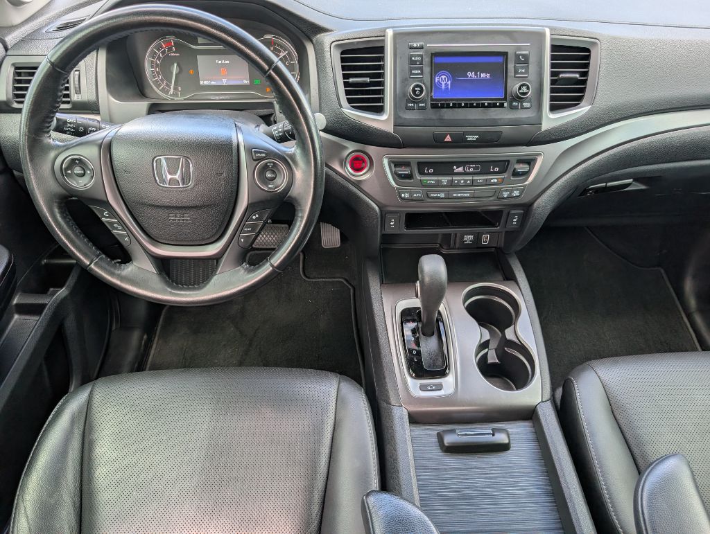 2019 Honda Ridgeline - $24,500