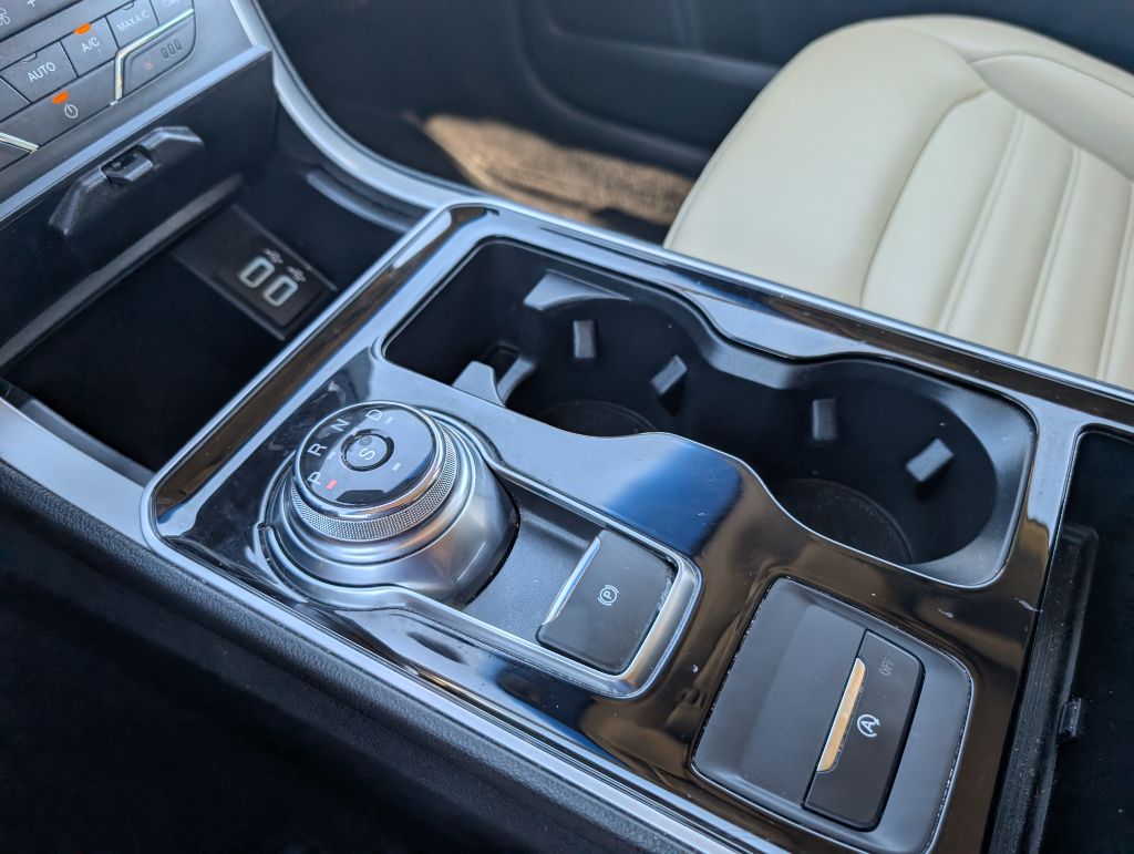 2020 Ford Edge - $14,900
