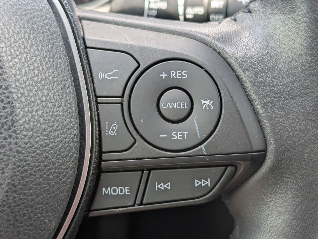 2019 Toyota RAV4 - $30,000