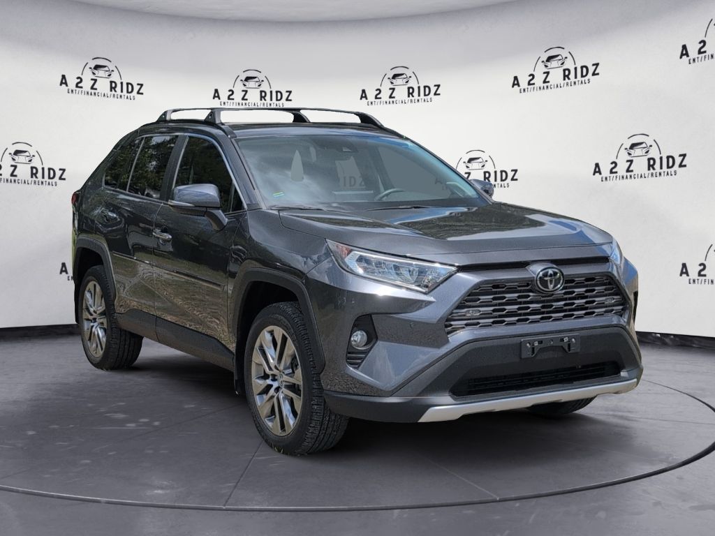 2019 Toyota RAV4 - $30,000