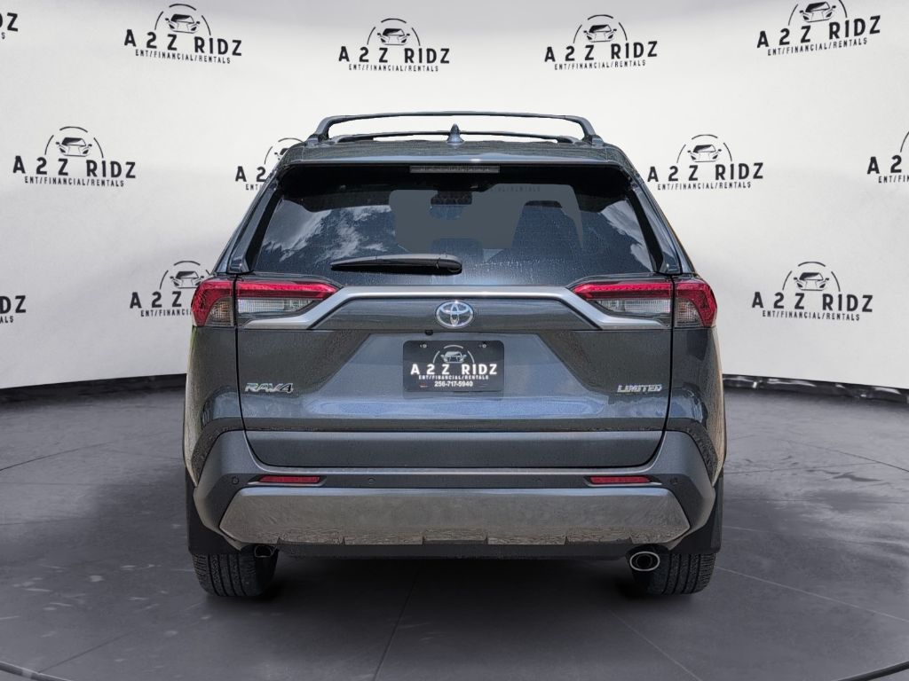 2019 Toyota RAV4 - $30,000