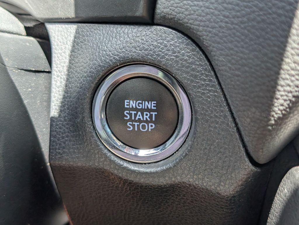 2019 Toyota RAV4 - $30,000