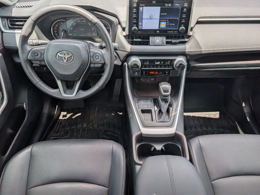 2019 Toyota RAV4 - $30,000