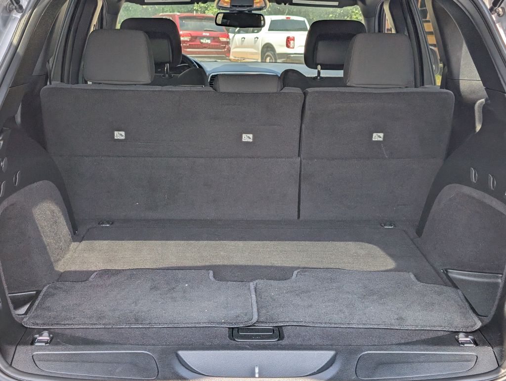 2014 Jeep Cherokee - $11,000