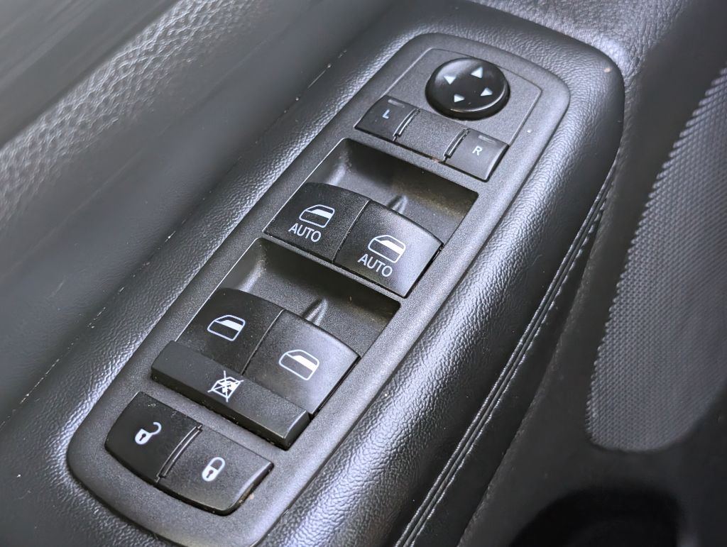 2021 Jeep Cherokee - $12,900