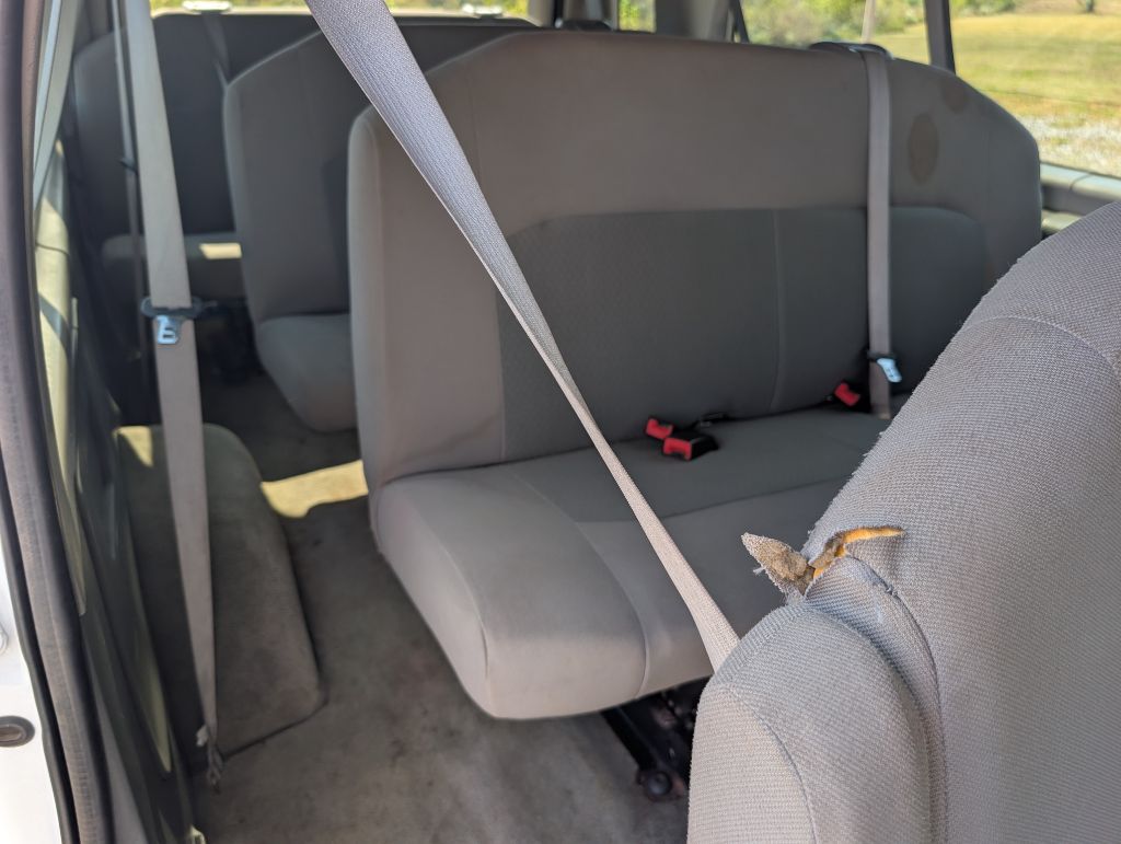 2013 Ford E-350