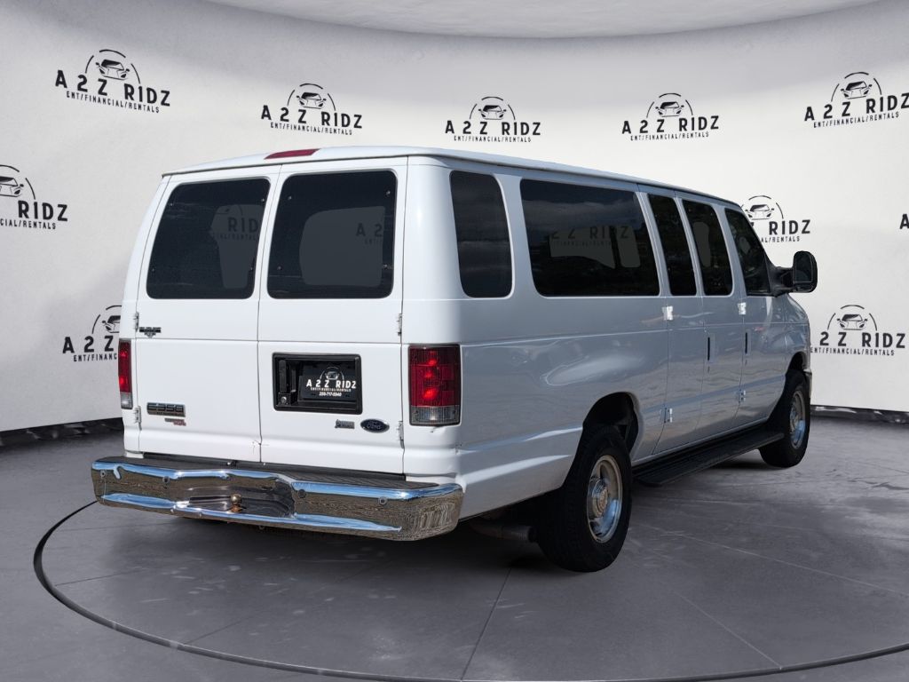 2013 Ford E-350