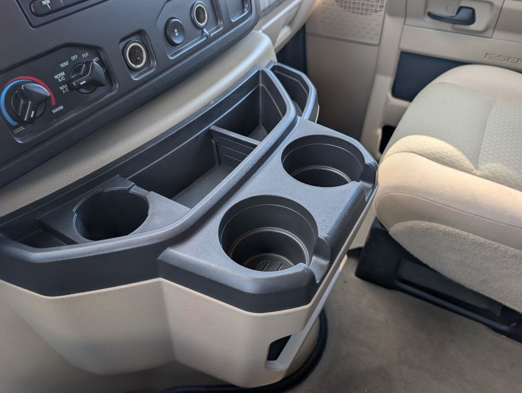 2009 Ford E-350