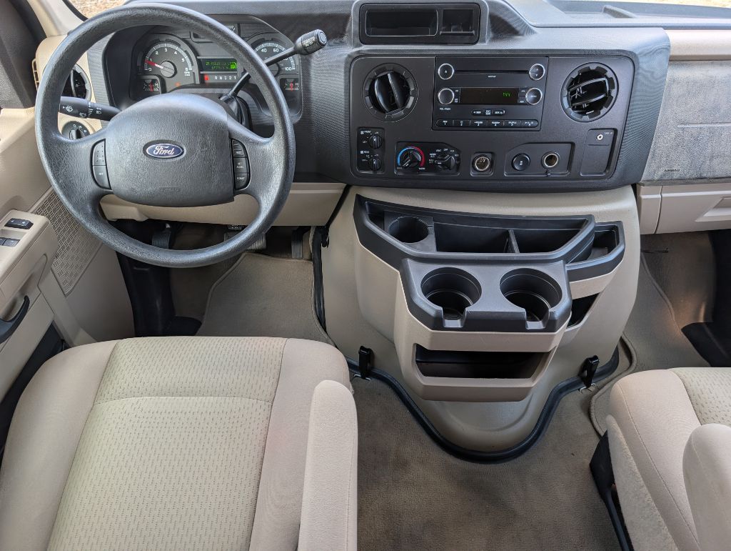 2009 Ford E-350