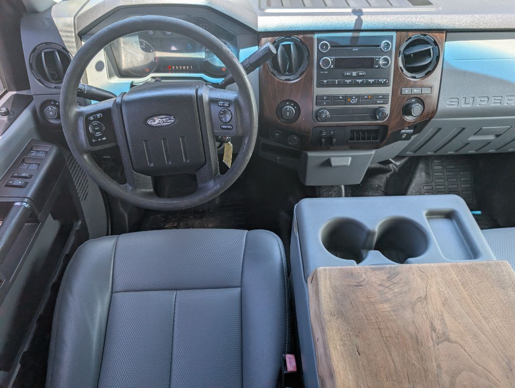 2016 Ford F250 - $18,000