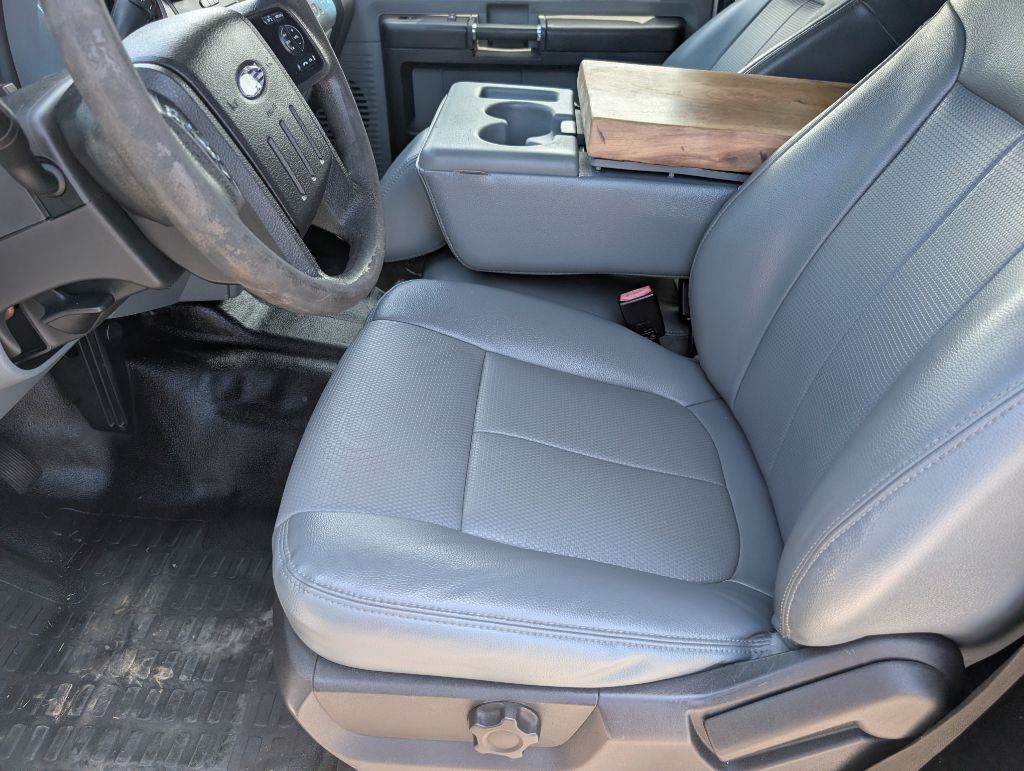 2016 Ford F250 - $18,000
