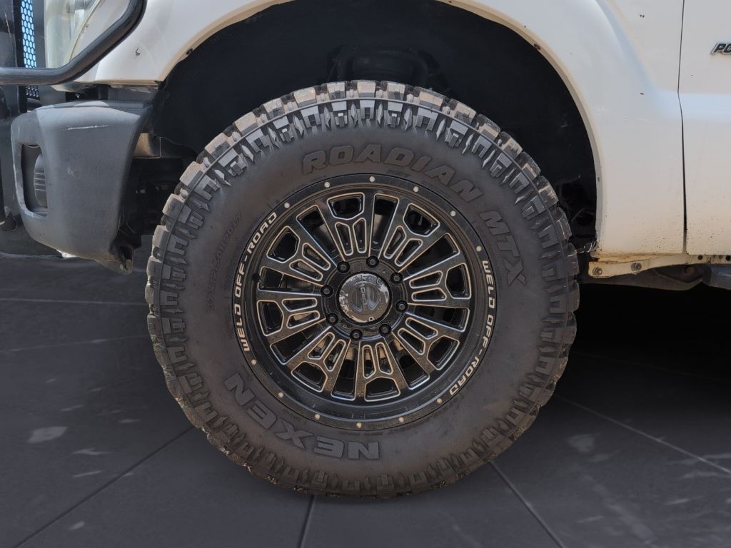 2016 Ford F250 - $18,000