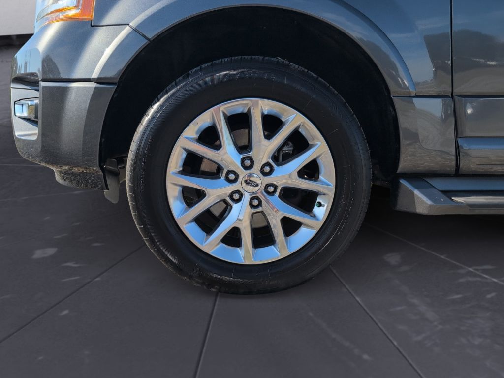 2016 Ford Expedition - $10,000