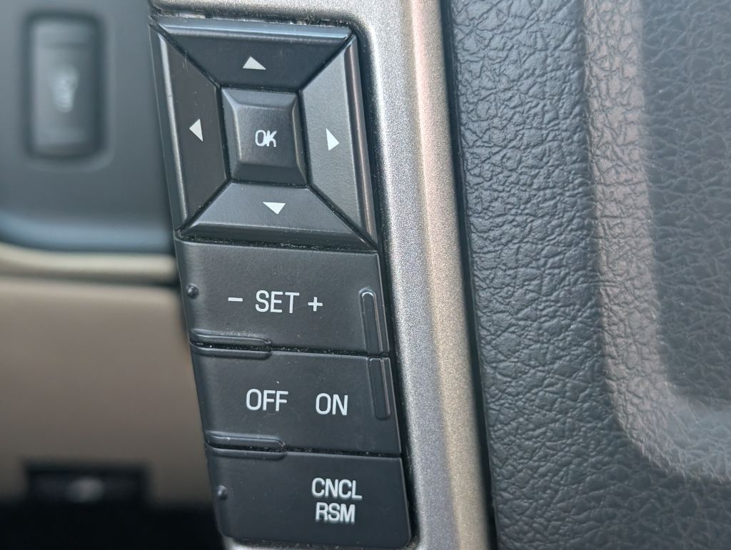 2016 Ford Expedition - $10,000