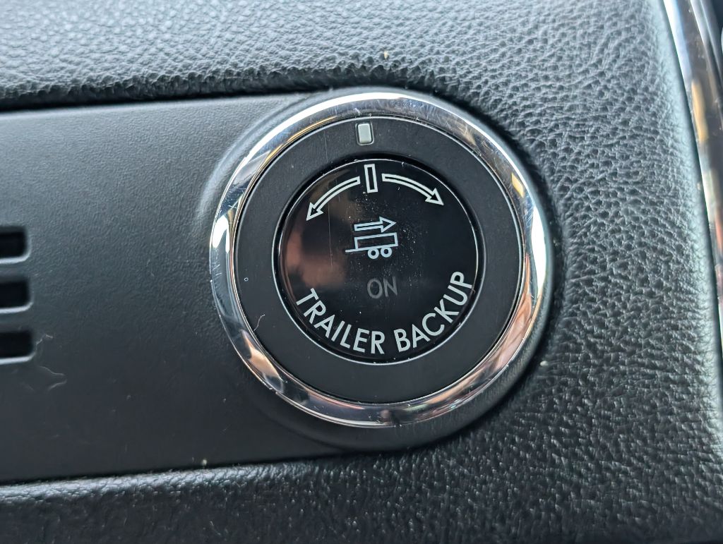 2020 Lincoln Navigator - $38,500