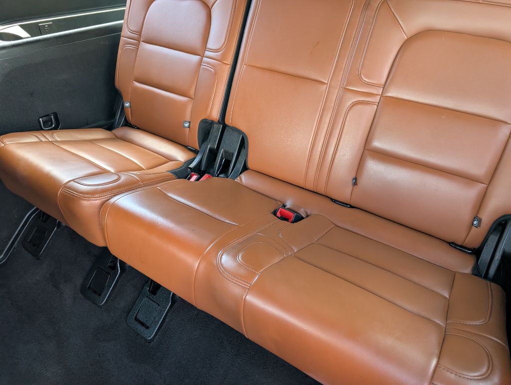 2020 Lincoln Navigator - $38,500