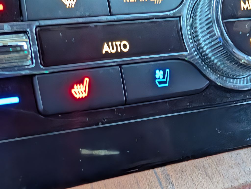 2020 Lincoln Navigator - $27,500