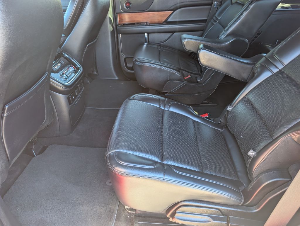 2020 Lincoln Navigator - $27,500