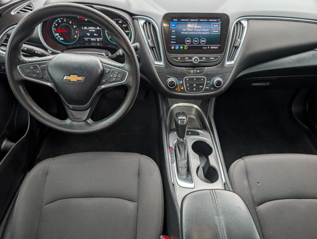 2020 Chevrolet Malibu - $14,500