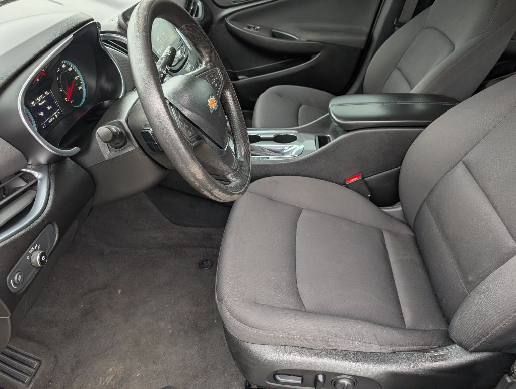 2020 Chevrolet Malibu - $14,500