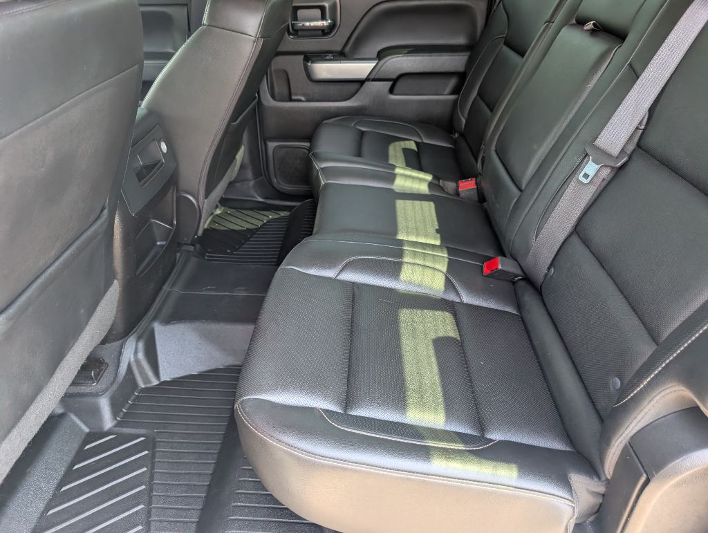 2019 Chevrolet Silverado Hd - $37,000