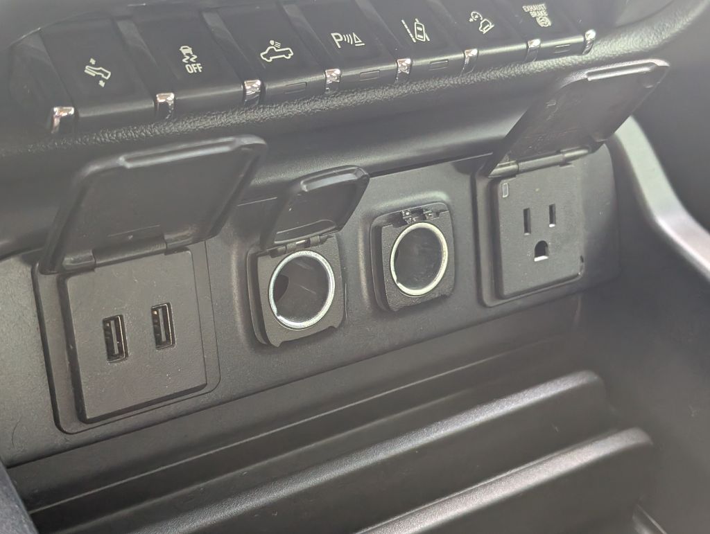 2019 Chevrolet Silverado Hd - $37,000