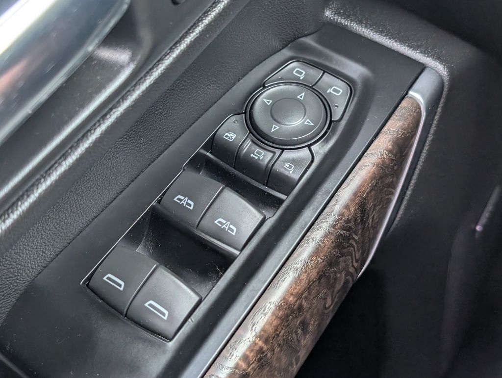 2020 GMC Sierra 2500HD - $40,000