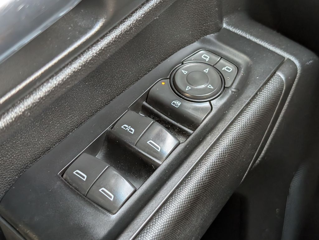 2022 GMC Sierra Hd - $40,000
