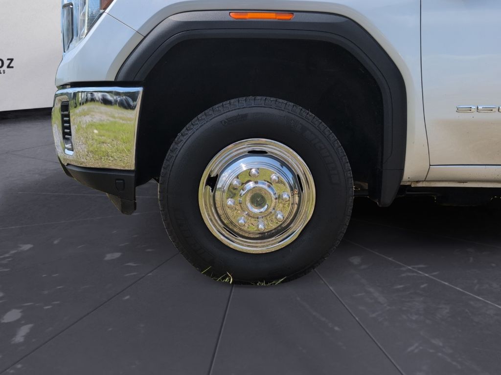 2022 GMC Sierra Hd - $40,000