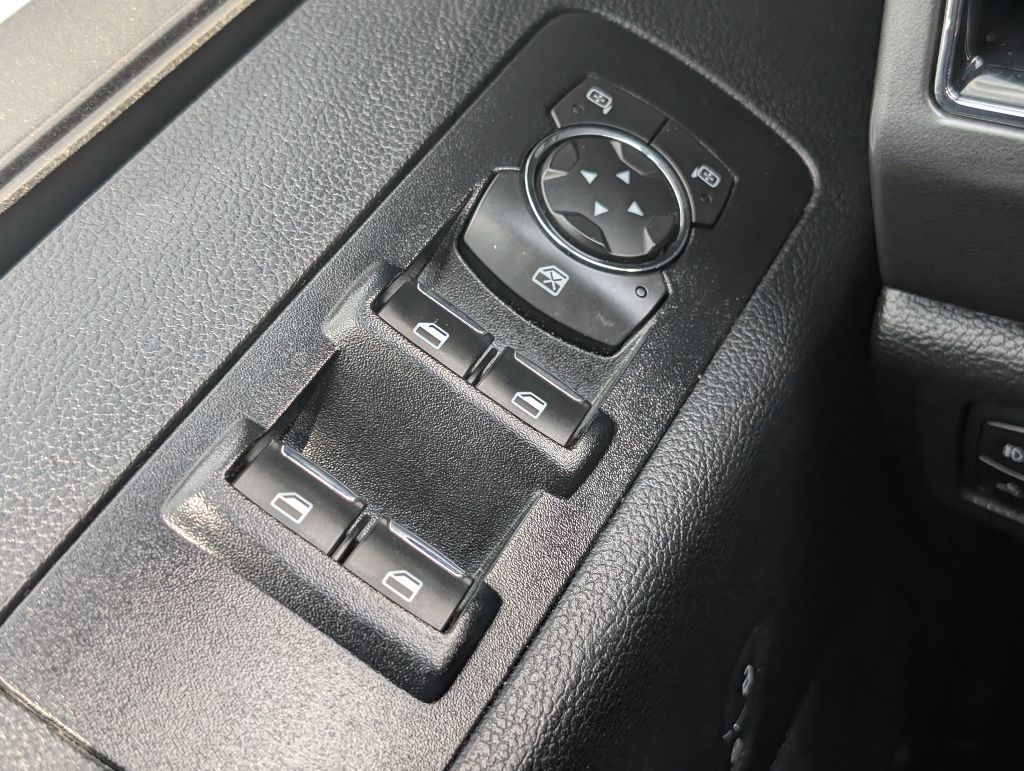 2018 Ford F150 - $19,200