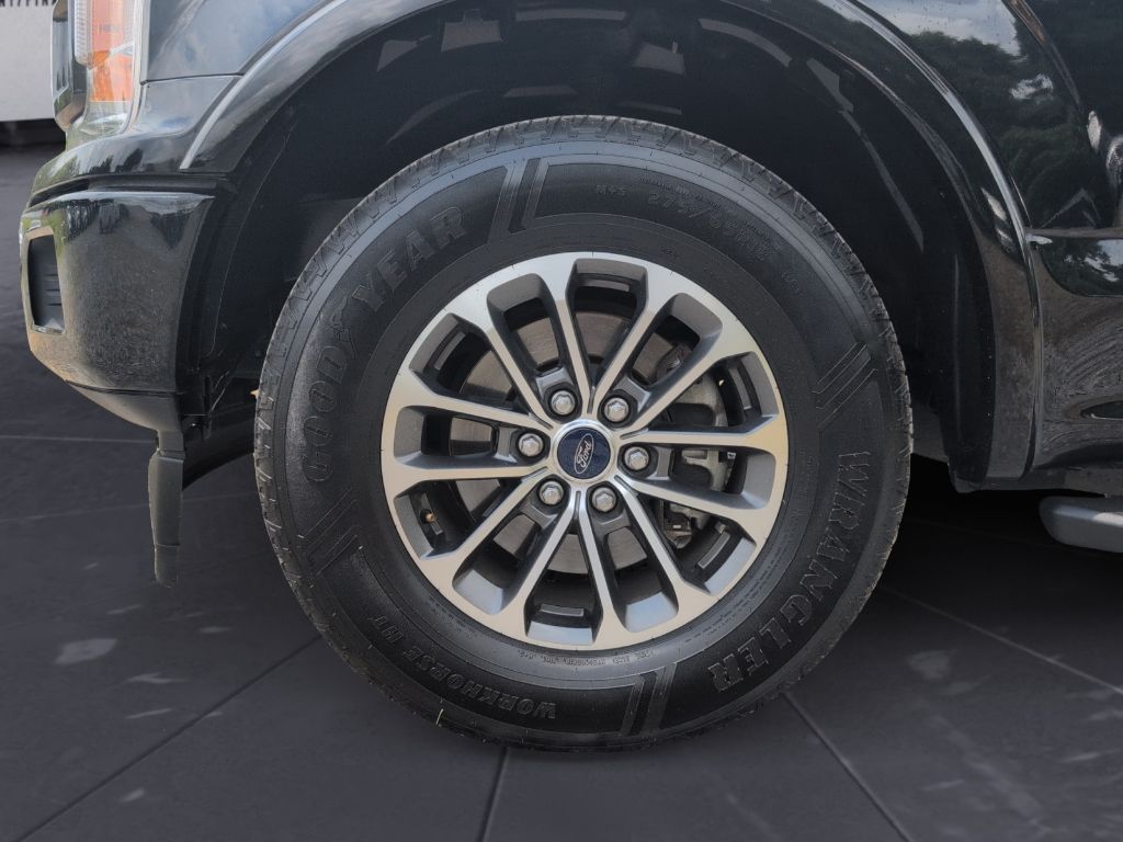 2018 Ford F150 - $19,200