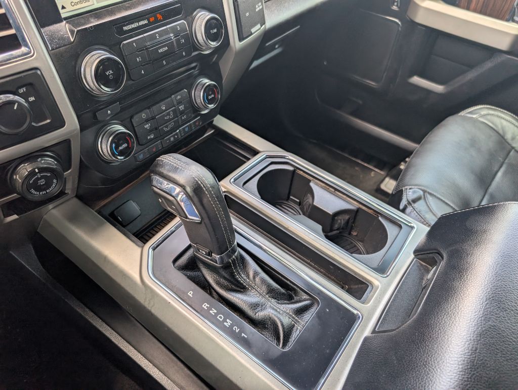 2016 Ford F150 - $18,000