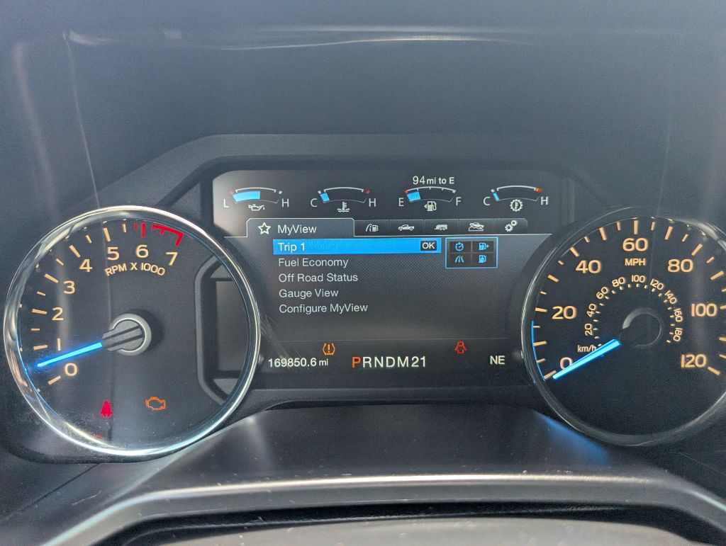 2016 Ford F150 - $18,000