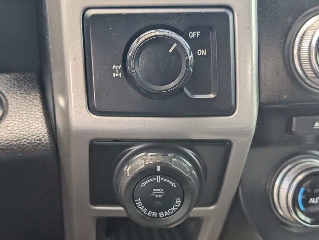 2016 Ford F150 - $18,000