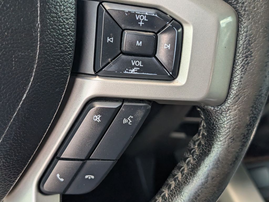 2016 Ford F150 - $18,000