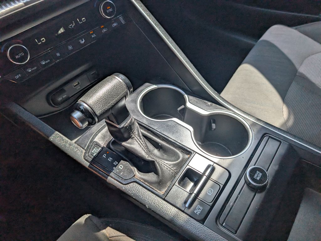 2021 Kia K5 - $17,500