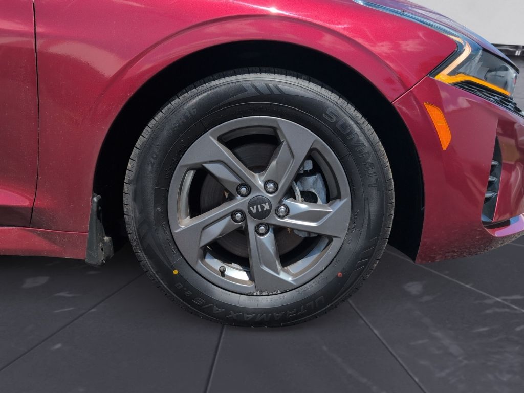 2021 Kia K5 - $17,500