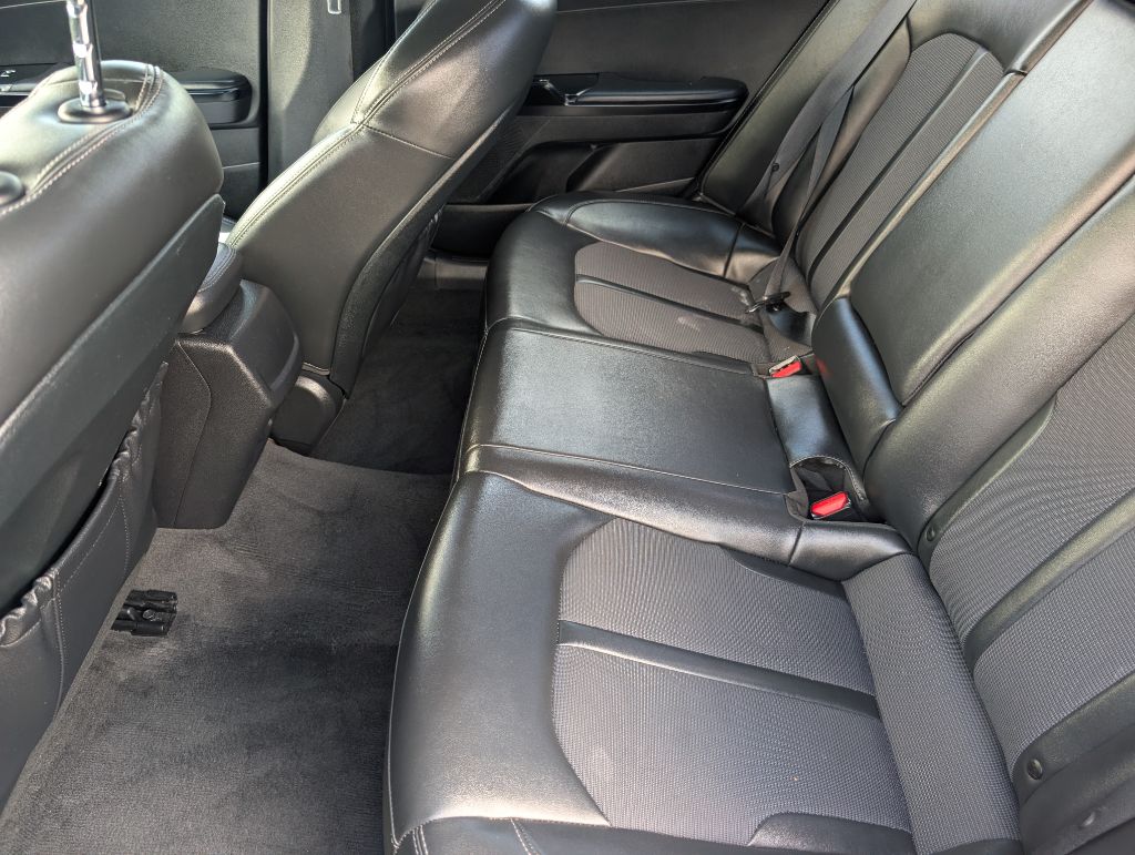 2021 Kia K5 - $22,000