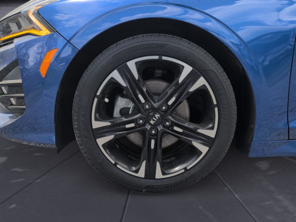 2021 Kia K5 - $22,000