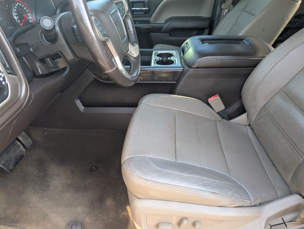 2016 GMC Sierra 1500 - $17,500