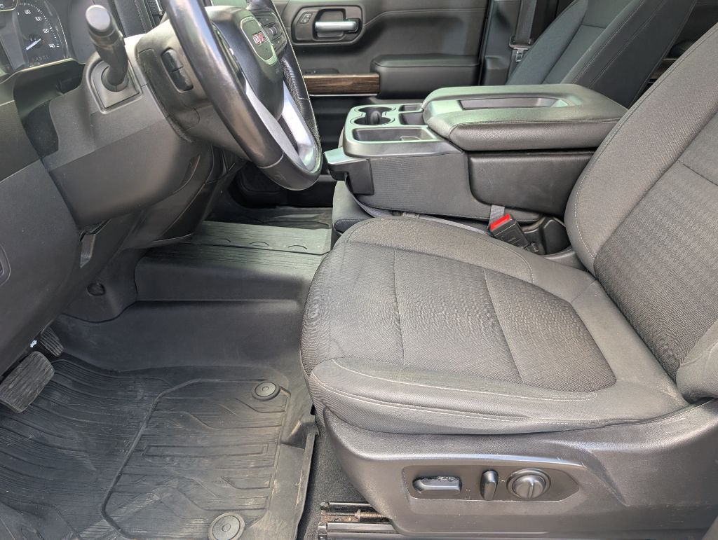 2021 GMC Sierra 1500 - $32,900