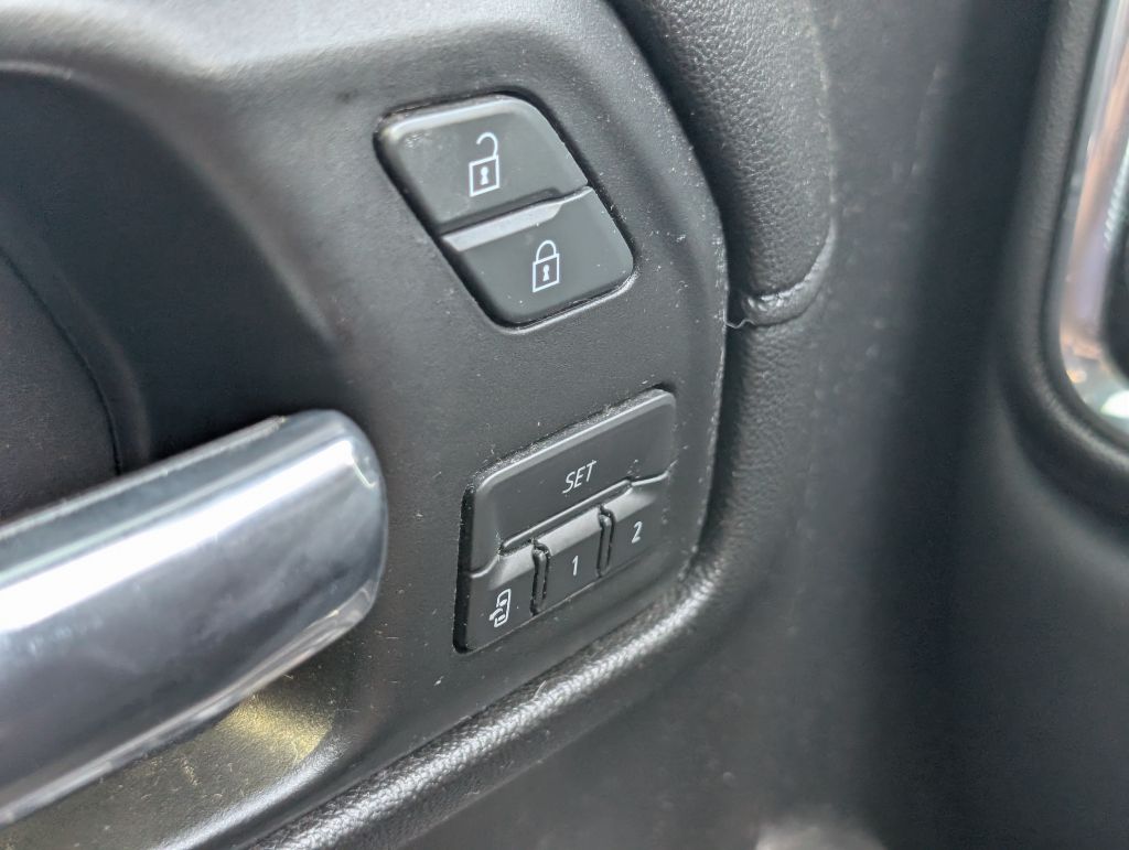 2019 GMC Sierra - $29,500