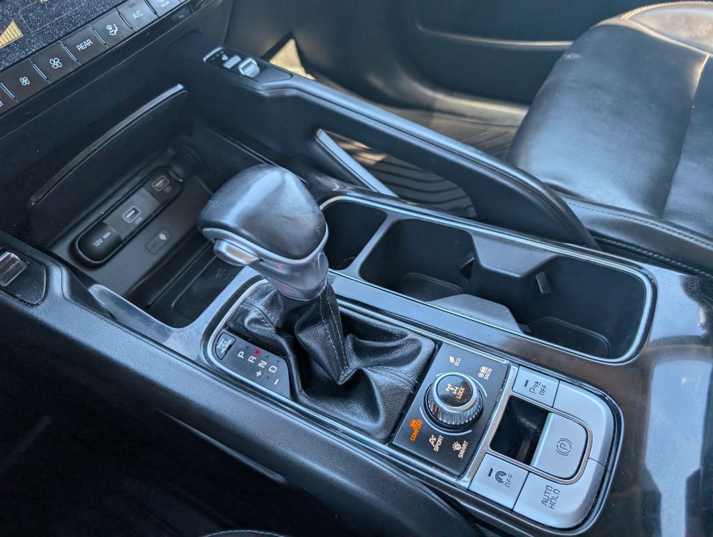 2022 Kia Telluride - $21,500