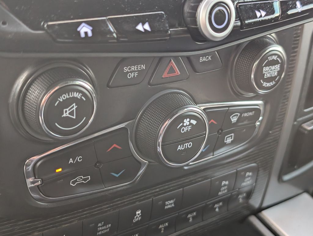 2018 Ram 2500 - $40,000