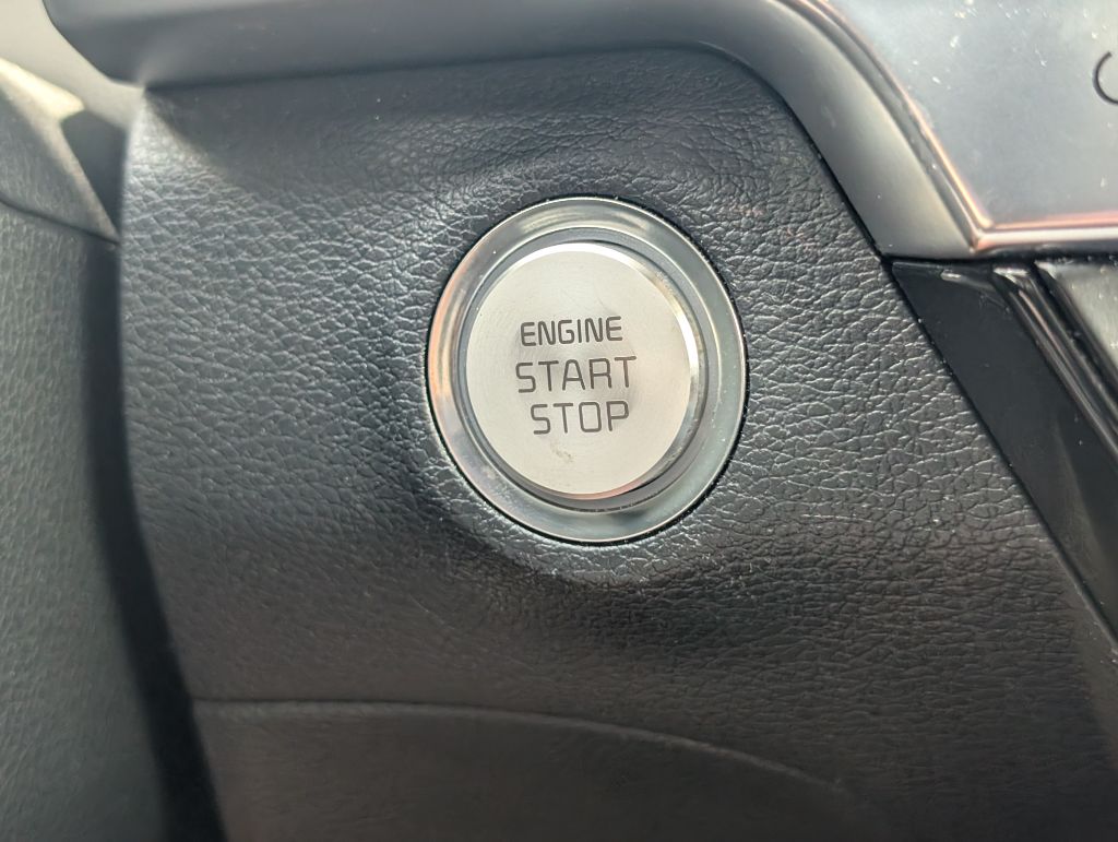 2022 Kia Telluride - $25,800