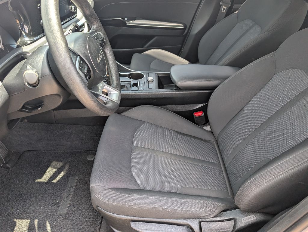 2023 Kia K5 - $23,500