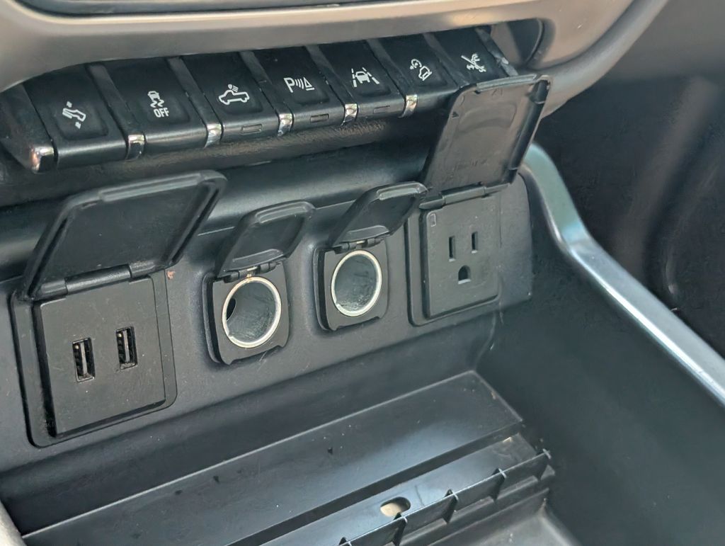 2017 GMC Sierra